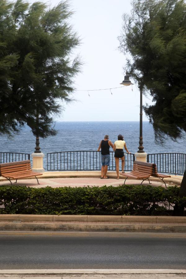 Modern Seafront 3bedrooms With Spacious Yard Jlin1-1 Апартаменты Слима